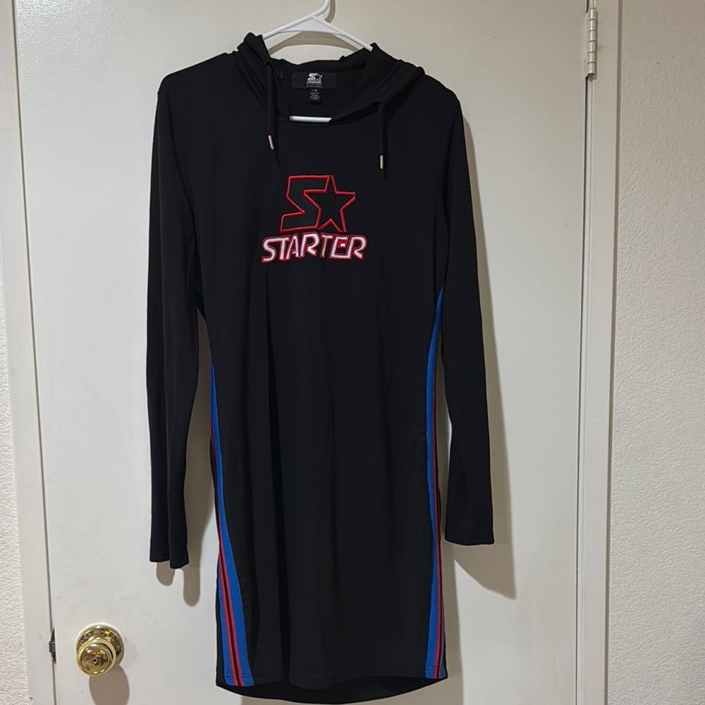 Starter Black Dress Hoodie embroidered logo Blue Red Accents Long Sleeve Large